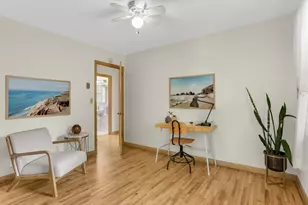 539 Frontenac Pl, Saint Paul, MN 55104 - Photo 14
