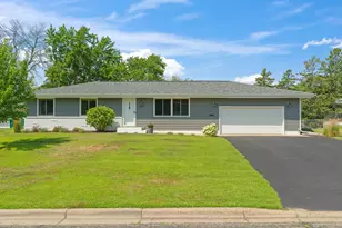 8516 Rich Ave S, Bloomington, MN 55437 - Photo 2