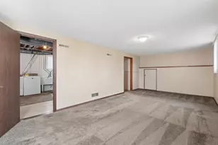 20597 Iceland Ave, Lakeville, MN 55044 - Photo 22