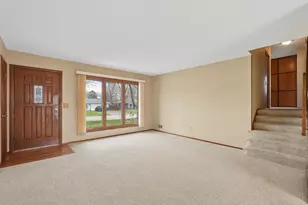 20597 Iceland Ave, Lakeville, MN 55044 - Photo 2