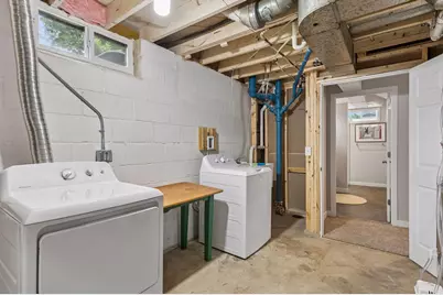 4954 Logan Avenue N, Minneapolis, MN 55430 - Photo 26