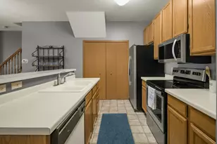 15634 Garnet Way, Apple Valley, MN 55124 - Photo 12
