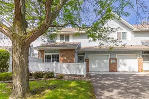 15634 Garnet Way, Apple Valley, MN 55124 - Photo 1