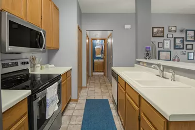 15634 Garnet Way #21, Apple Valley, MN 55124 - Photo 10