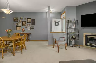 15634 Garnet Way, Apple Valley, MN 55124 - Photo 4