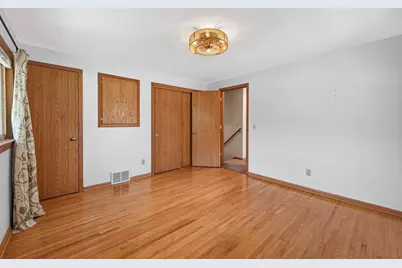 4621 Ewing Avenue N, Robbinsdale, MN 55422 - Photo 10