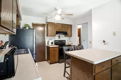 1845 Livingston Avenue #B, West Saint Paul, MN 55118 - Photo 10