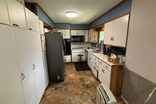 1421 Vista Ln, Willmar, MN 56201 - Photo 6