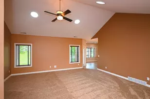 750 Lake Forest Cir, Detroit Lakes, MN 56501 - Photo 4