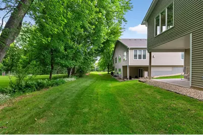 5026 Grenadier Avenue N, Oakdale, MN 55128 - Photo 52