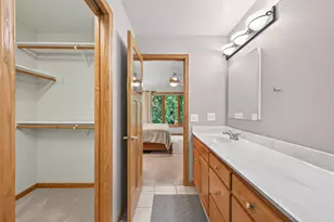 5026 Grenadier Ave N, Oakdale, MN 55128 - Photo 24