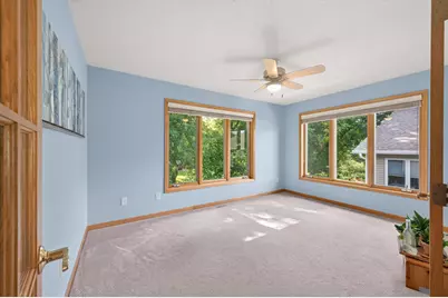 5026 Grenadier Avenue N, Oakdale, MN 55128 - Photo 32