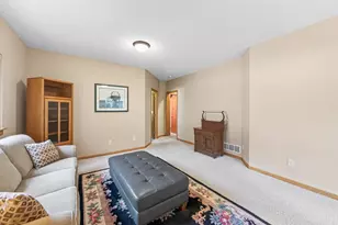 5026 Grenadier Ave N, Oakdale, MN 55128 - Photo 38