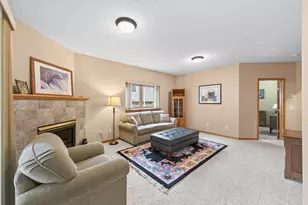 5026 Grenadier Ave N, Oakdale, MN 55128 - Photo 36