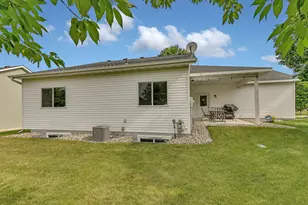 1012 Cory Ln, Saint Cloud, MN 56303 - Photo 32