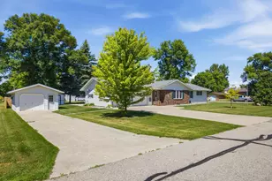 301 Mc Kinley Ave W, Ulen, MN 56585 - Photo 2