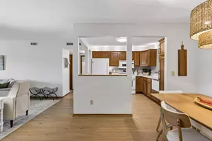 10540 43rd Ave N, Plymouth, MN 55442 - Photo 14