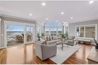 726 Widsten Circle, Wayzata, MN 55391 - Photo 8