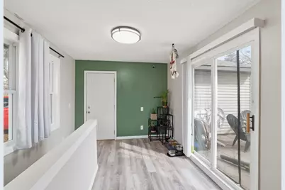 7544 Douglas Drive N, Brooklyn Park, MN 55443 - Photo 8
