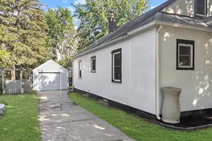 836 3rd St SW, Wadena, MN 56482 - Photo 4