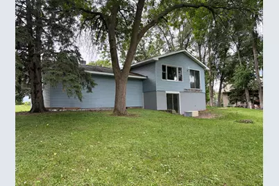 41 117th Avenue NE, Blaine, MN 55434 - Photo 2