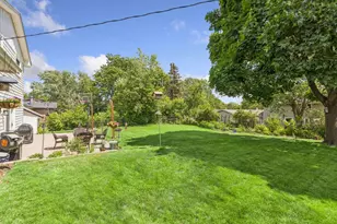 6265 Oakwood Rd, Woodbury, MN 55125 - Photo 42