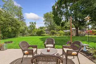 6265 Oakwood Rd, Woodbury, MN 55125 - Photo 44