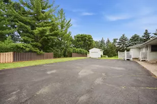 1918 Delaware Ave, West Saint Paul, MN 55118 - Photo 24