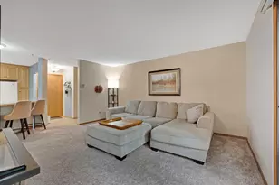 15805 26th Ave N, Plymouth, MN 55447 - Photo 10