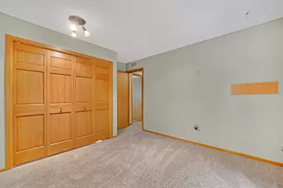 15805 26th Avenue N #B, Plymouth, MN 55447 - Photo 24