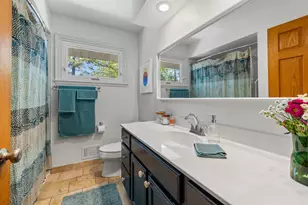 5320 Maddox Ln, Edina, MN 55436 - Photo 16