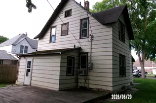 411 N 5th St, Montevideo, MN 56265 - Photo 10