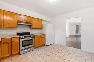 267 Bates Ave, Saint Paul, MN 55106 - Photo 8