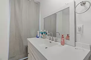 267 Bates Ave, Saint Paul, MN 55106 - Photo 26