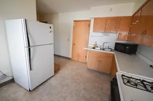 1013 9th St NE, Rochester, MN 55906 - Photo 14