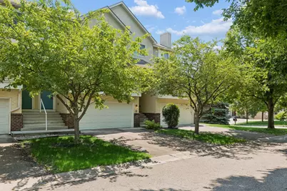 306 Brickyard Drive, Chaska, MN 55318 - Photo 6