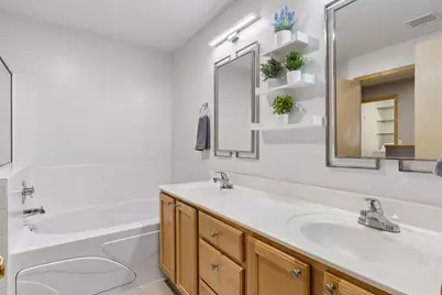 306 Brickyard Drive, Chaska, MN 55318 - Photo 26