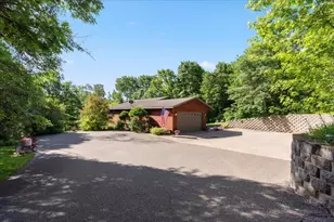 31204 Apache Cir, Pequot Lakes, MN 56472 - Photo 2