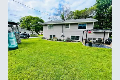 2516 103rd Avenue NW, Coon Rapids, MN 55433 - Photo 2