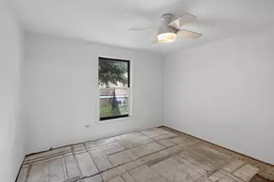 1081 Zemble St, Chaska, MN 55318 - Photo 12