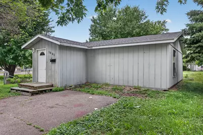 1081 Zemble Street, Chaska, MN 55318 - Photo 2