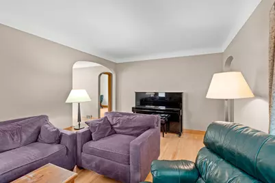 2081 Jefferson Avenue, Saint Paul, MN 55105 - Photo 8