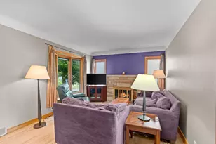 2081 Jefferson Ave, Saint Paul, MN 55105 - Photo 6