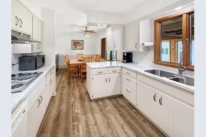 3064 Oak Avenue, Slayton, MN 56172 - Photo 4