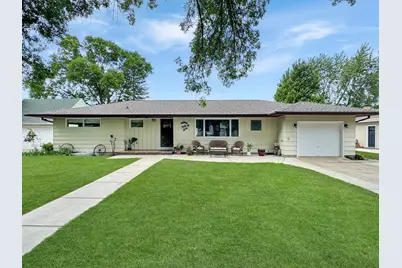 3064 Oak Avenue, Slayton, MN 56172 - Photo 1