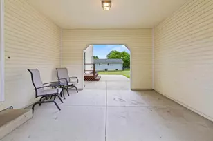550 Merriman Ct, Delano, MN 55328 - Photo 4
