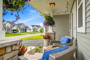 2113 Itasca Cir, Lino Lakes, MN 55038 - Photo 4