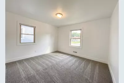 4917 Penn Avenue N, Minneapolis, MN 55430 - Photo 6