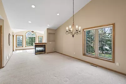 13760 Fenwick Circle, Eden Prairie, MN 55346 - Photo 4