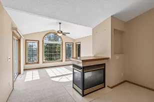 13760 Fenwick Cir, Eden Prairie, MN 55346 - Photo 6
